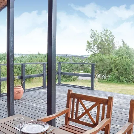 Three-bedroom Holiday In *